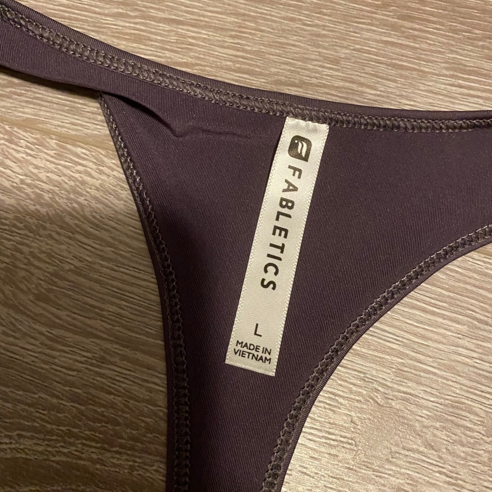 Fabletics Top - Picture 3 of 3
